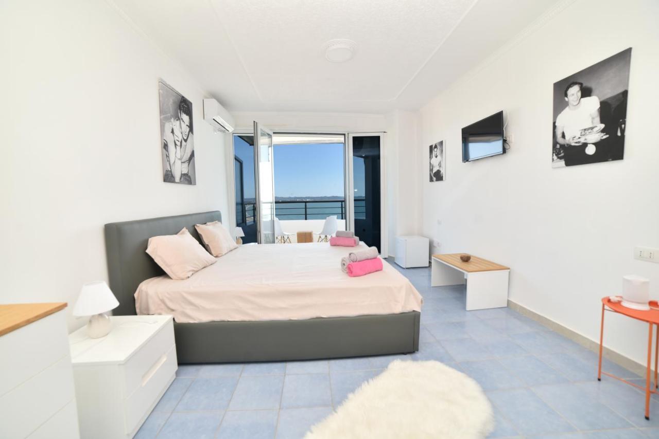 Beachfront Marilyn Durres Luaran gambar