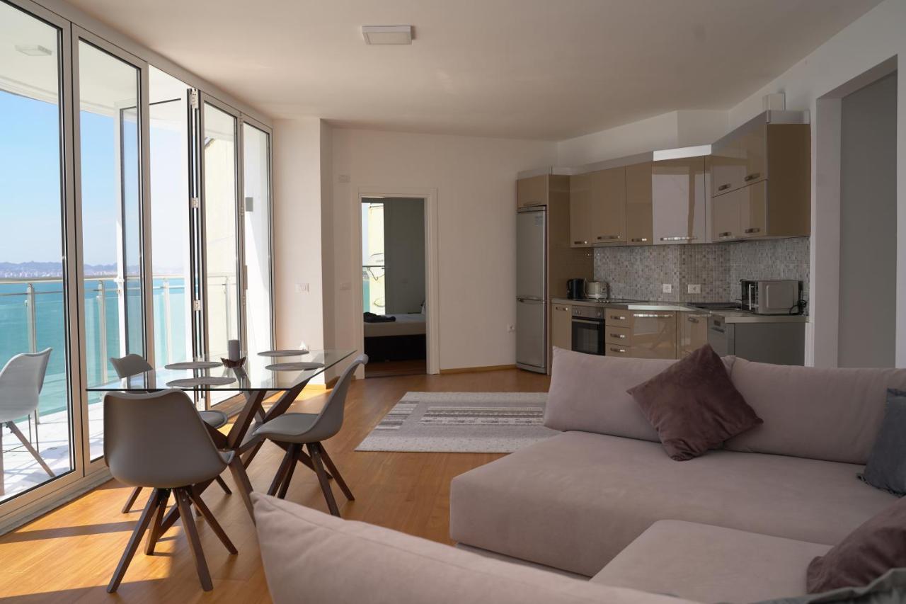 Beachfront Marilyn Durres Luaran gambar