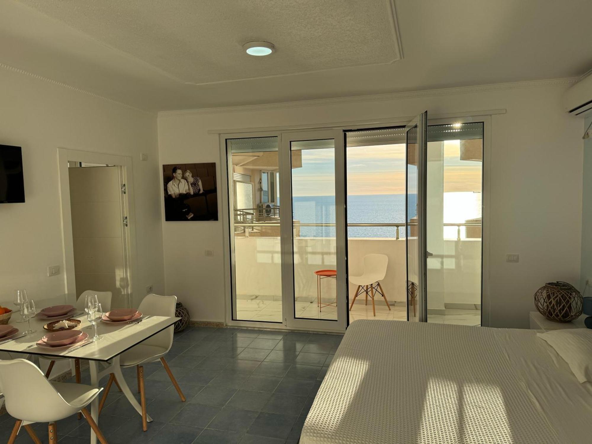 Beachfront Marilyn Durres Luaran gambar