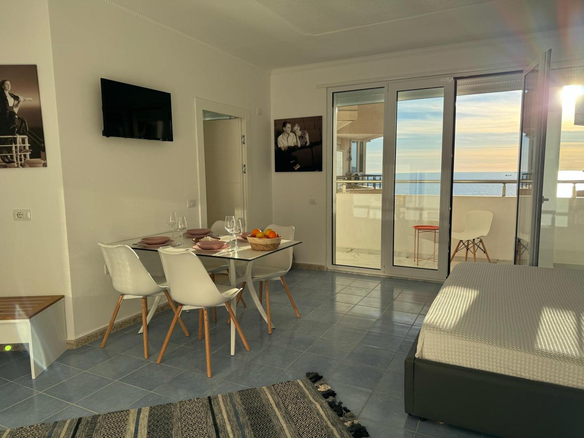 Beachfront Marilyn Durres Luaran gambar